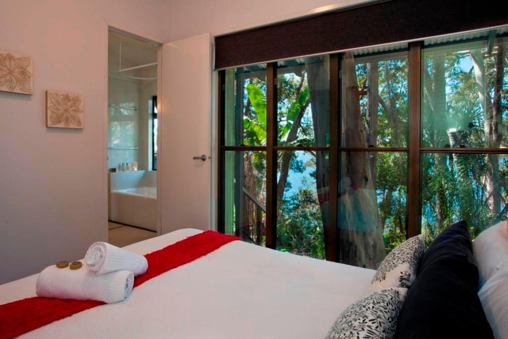 Eumarella Shores Noosa Lake Retreat Noosaville Exterior photo
